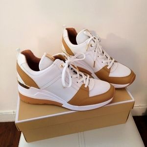 Michael Kors Georgie Trainer